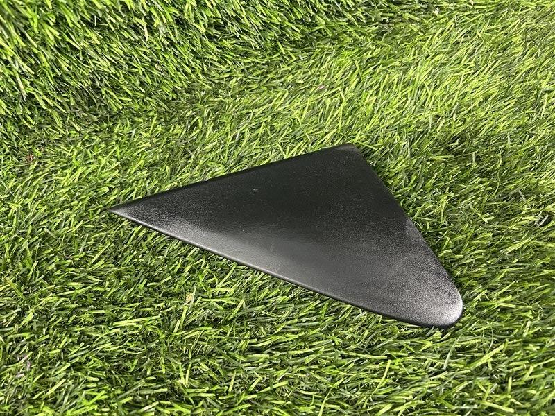 Уголок крыла NISSAN NOTE E11 передний левый (б/у)