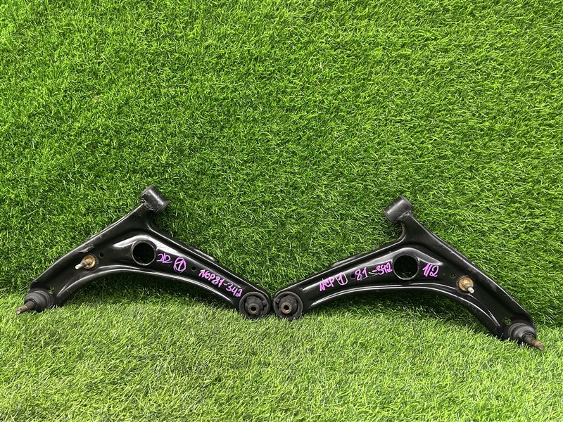 Рычаги ПАРА ЛЕВЫЙ/ПРАВЫЙ TOYOTA SIENTA NCP81 передние (б/у)