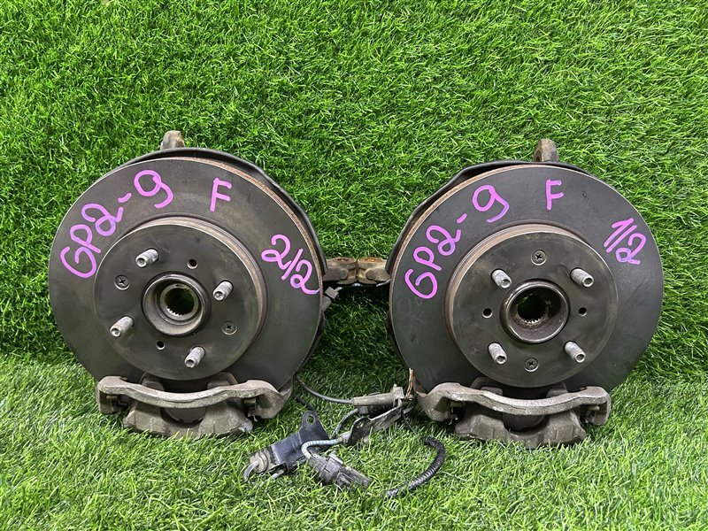 Ступицы ПАРА Лево/Право HONDA Fit Shuttle GP2 передние (б/у)