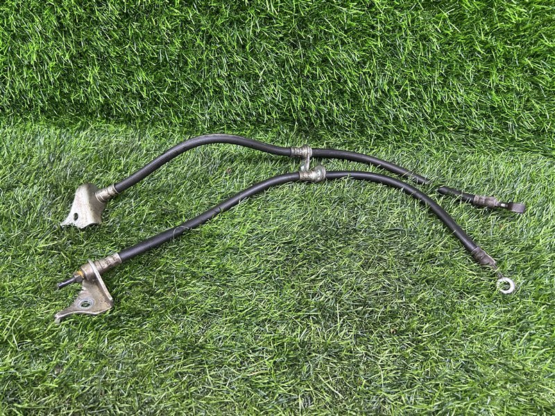 ШЛАНГИ ТОРМОЗНЫЕ ПАРА ЛЕВО/ПРАВО HONDA FREED GB3 передние (б/у)