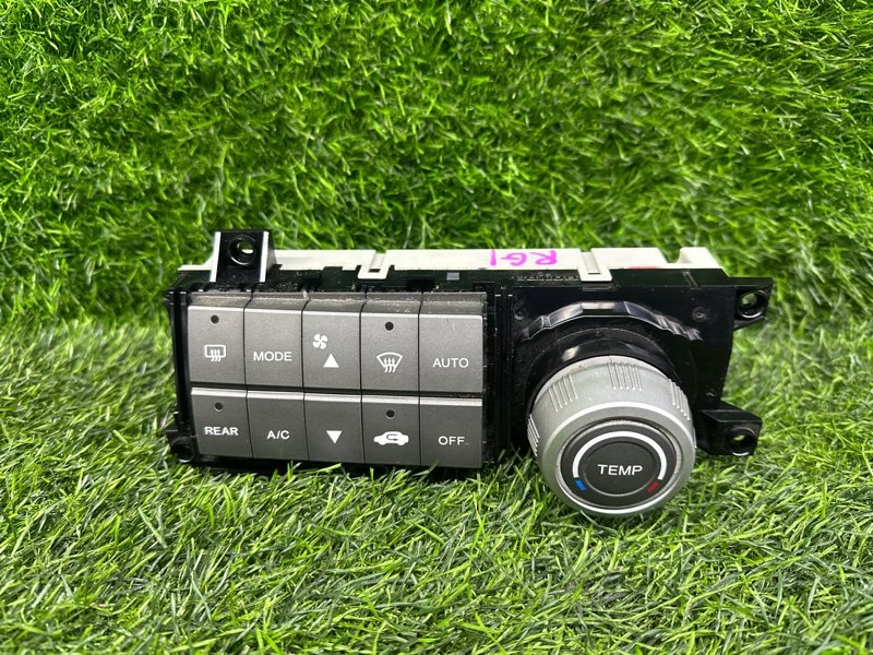 Блок климат-контроля HONDA STEPWGN RG1 (б/у)