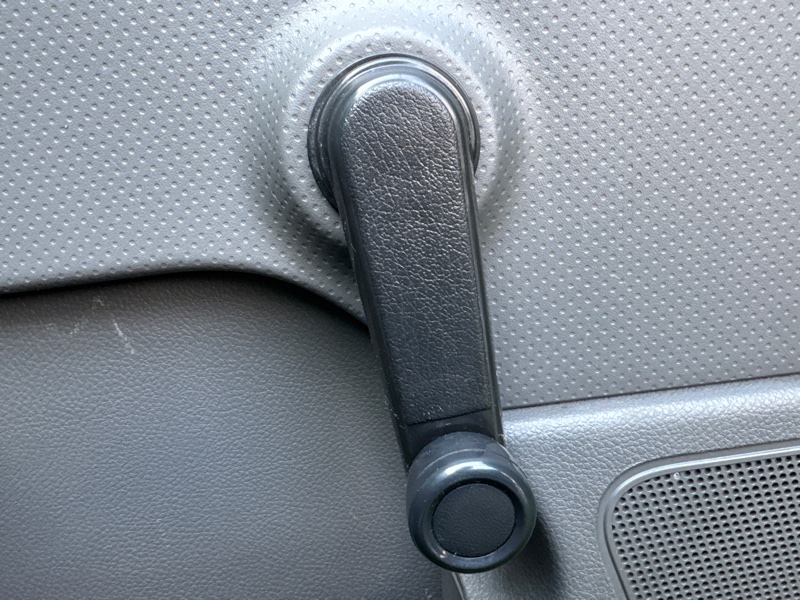 Ручка стеклоподъемника Nissan AD VAY12 передняя левая (б/у)