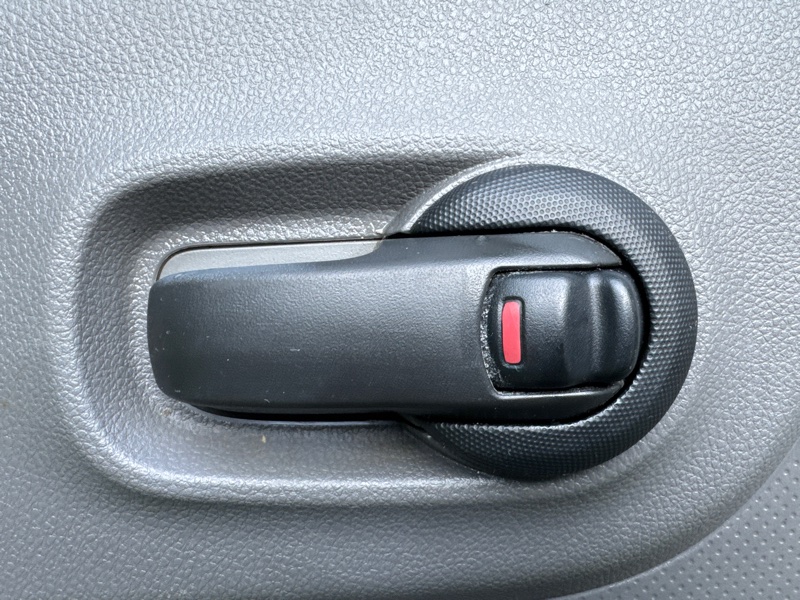 Ручка двери внутренняя Nissan AD VAY12 задняя правая (б/у)