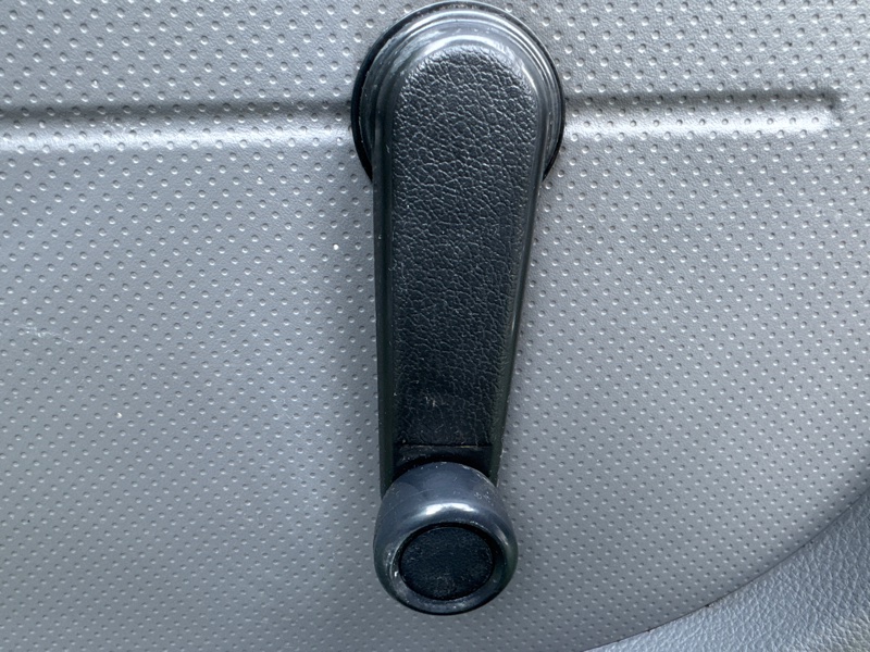 Ручка стеклоподъемника Nissan AD VAY12 задняя правая (б/у)