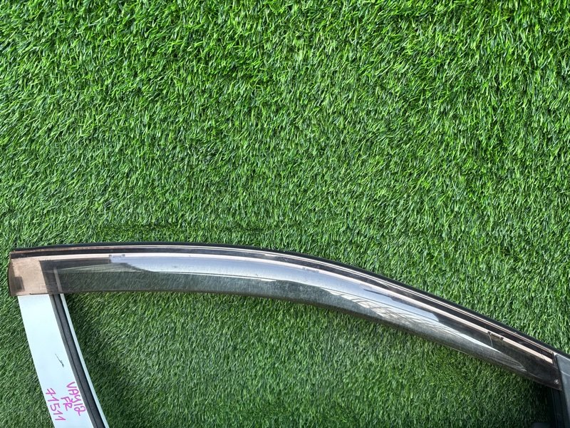 Ветровик Nissan AD VAY12 передний правый (б/у)