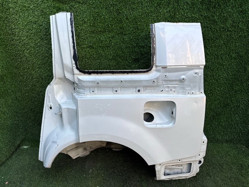 Крыло MISUBISHI Delica D:5 CV2W заднее левое (б/у)