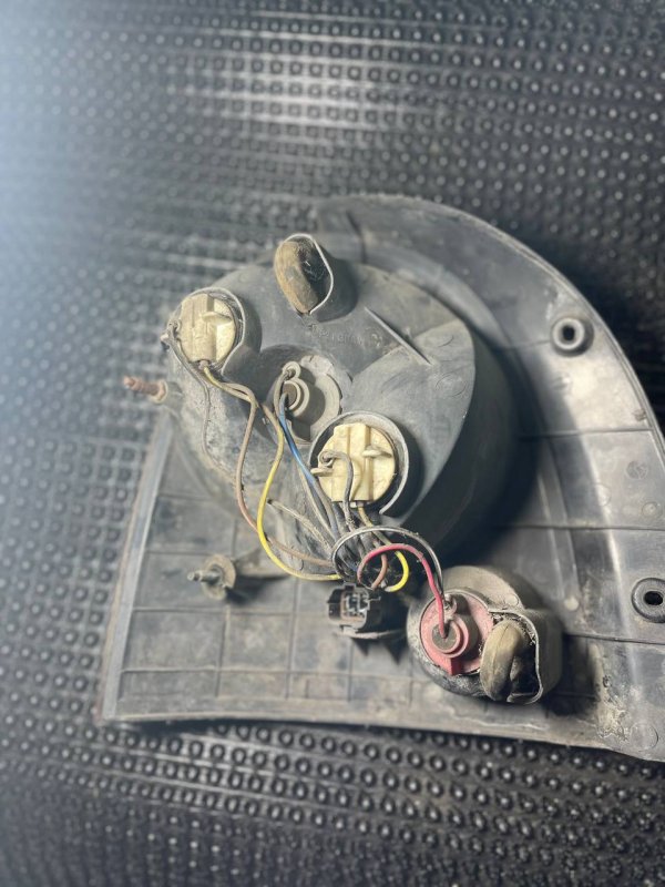 Стоп-сигнал задний правый Sweet QQ 2006 S21 SQR472 Стоп-сигнал задний правый Sweet QQ 2006 S21 SQR472