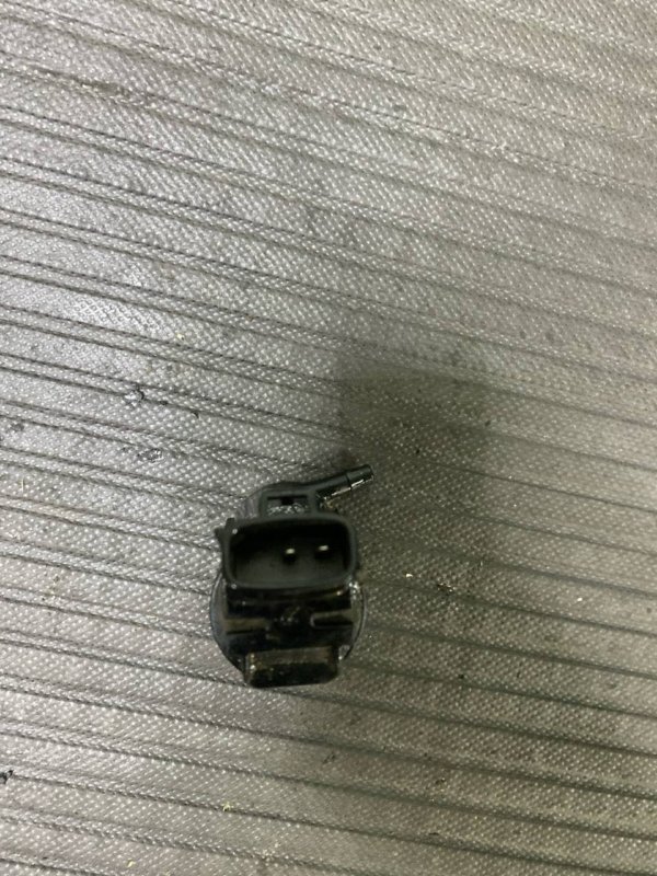 Насос омывателя Corolla 1995 EE101 4EFE