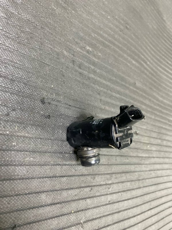 Насос омывателя Corolla 1995 EE101 4EFE