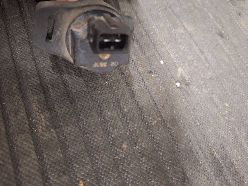 Клапан вентиляции топливного бака Land Rover Range Rover L322 M62b44