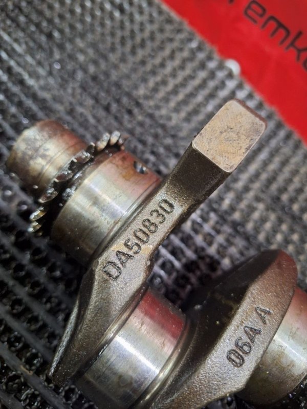 Коленвал Passat 1998 3B3 AHL Коленвал Passat 1998 3B3 AHL