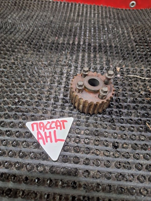 Шестерня коленвала Passat 1998 3B3 AHL Шестерня коленвала Passat 1998 3B3 AHL