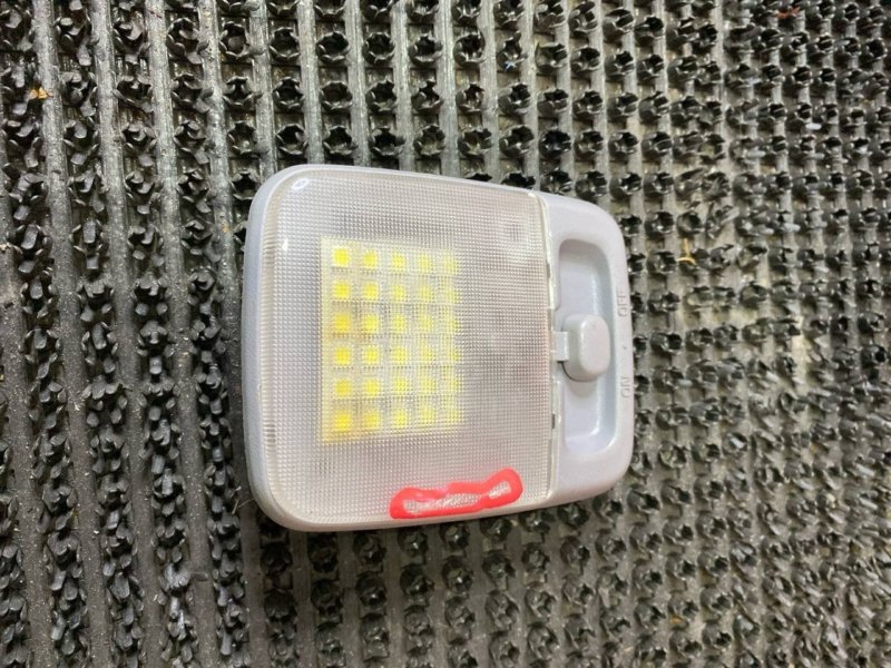 Плафон подсветки салона Nissan Primera 2001 P12 QR20DE 26410AU001 Б/У