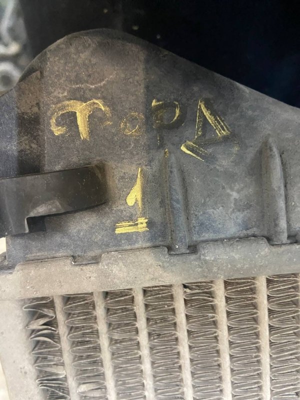 Радиатор охлаждения двигателя Focus 2004