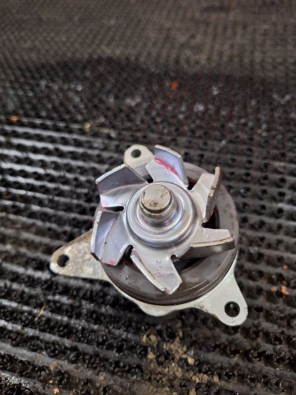 Помпа Ford mondeo 2007 BD AOBC 5264597 Б/У