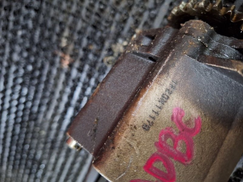 Масляный насос mondeo 2007 BD AOBC