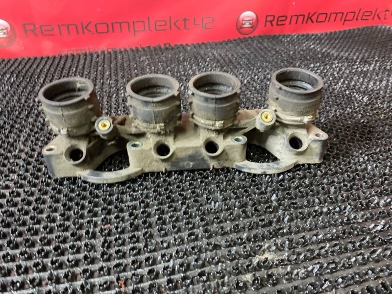 Запчасть коллектор впускной Volkswagen Passat 2008 3B5 ALZ 06B133200 Б/У Коллектор впускной Volkswagen Passat 2008 3B5 ALZ 06B133200 Б/У