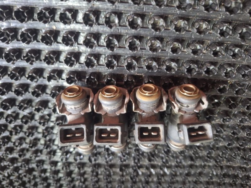 Форсунка топливная Solano 2012 620 LF481Q3