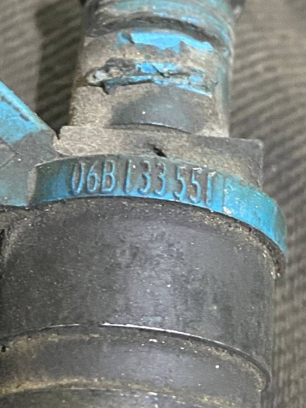 Форсунка топливная Passat 1999 3B5 ALZ Форсунка топливная Passat 1999 3B5 ALZ