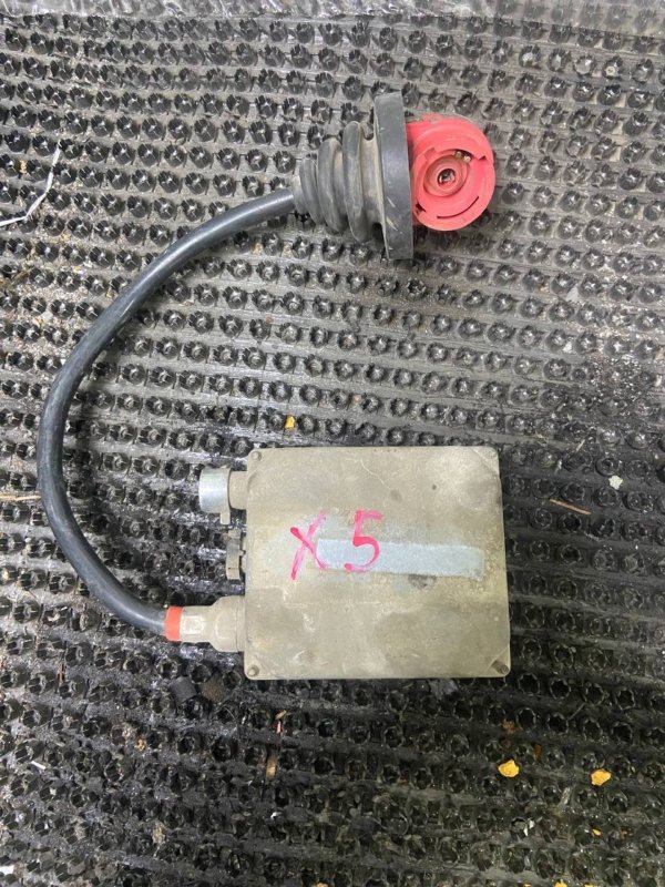 Блок розжига ксенона Bmw x5 e53 N62B44