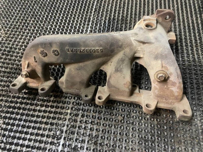 Коллектор выпускной Jeep Cherokee 2011 K1 EKG 53013263AB Б/У