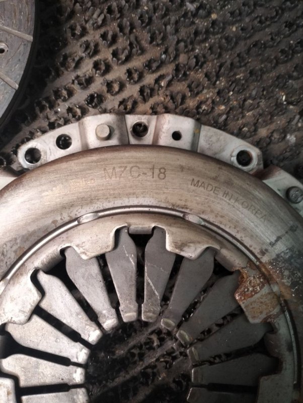 Корзина сцепления Demio 1999 DW3W B3E