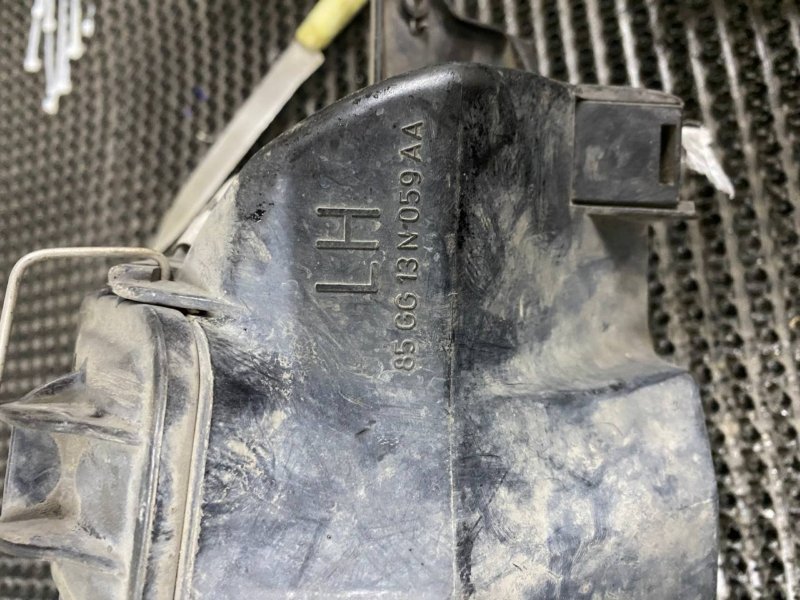 Фара галогеновая передняя левая Ford Scorpio GAE NRA