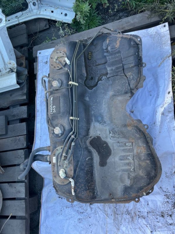 Бак топливный Subaru Legacy 1999 BG9 EJ205 42120AC030 Б/У