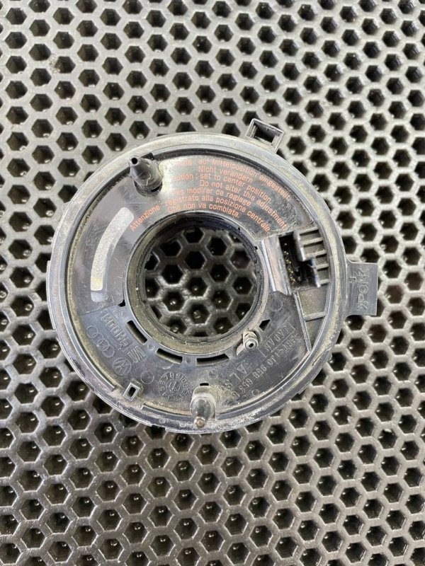 Шлейф подрулевой Passat 1999 3B5 ALZ