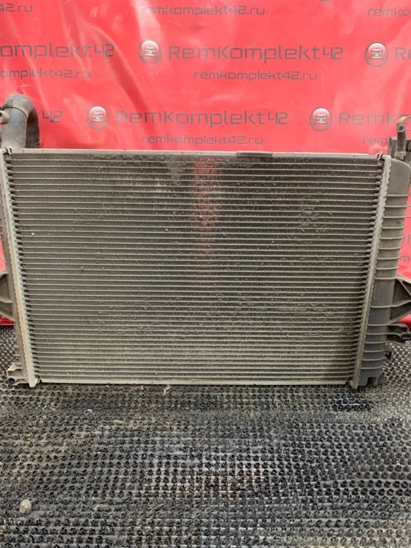 Радиатор охлаждения двигателя S80 1999 TS B6294S2