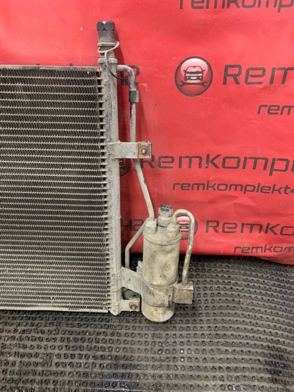 Радиатор кондиционера Volvo S80 TS B6294S2 Радиатор кондиционера Volvo S80 TS B6294S2