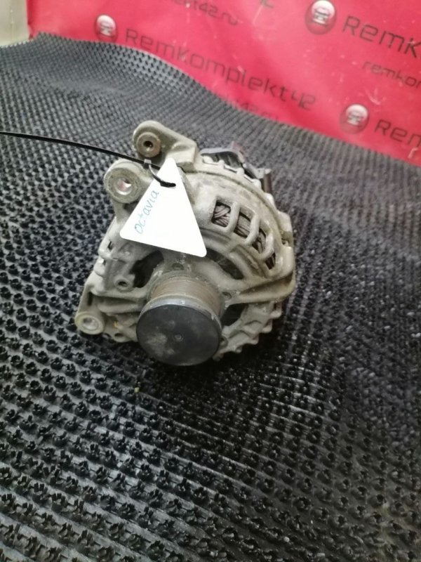 Запчасть генератор Skoda Octavia 2015 5E5 CWVA 04C903023C Б/У Генератор Skoda Octavia 2015 5E5 CWVA 04C903023C Б/У