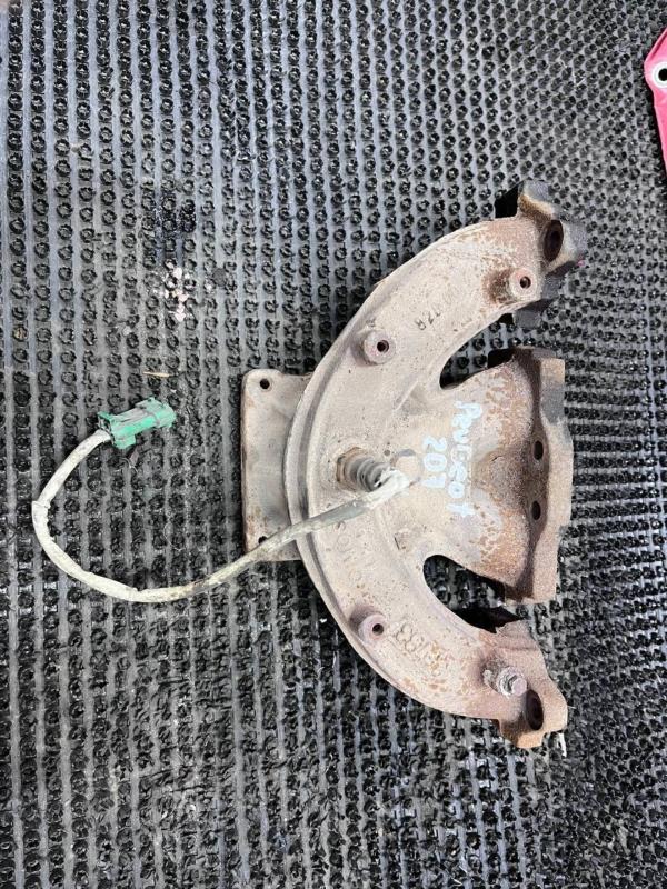 Коллектор выпускной Peugeot 207 2007 WC KFU 0341G2 Б/У