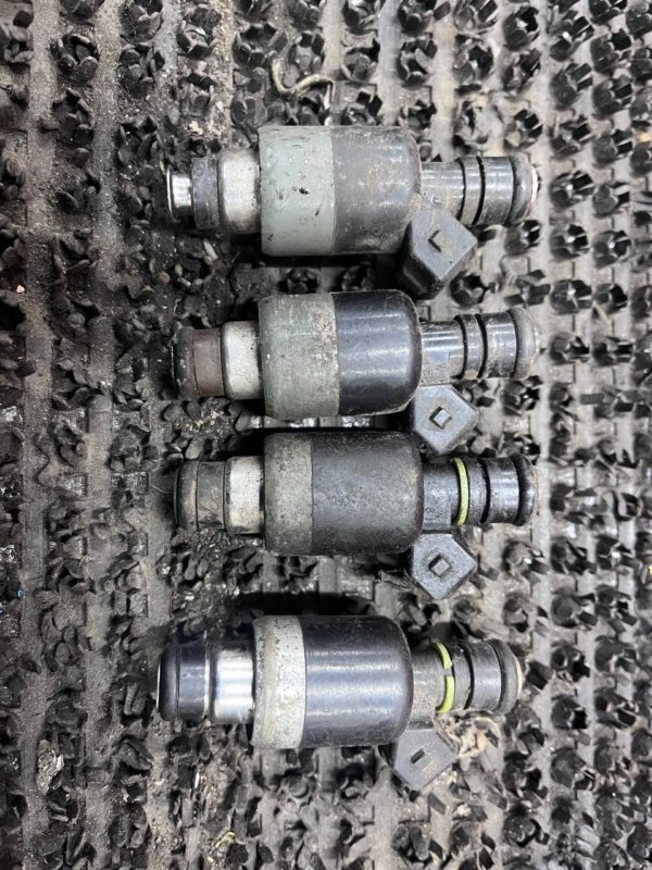 Запчасть форсунка топливная Daewoo Nexia 2011 N150 A15SMS 17103677 Б/У Форсунка топливная Daewoo Nexia 2011 N150 A15SMS 17103677 Б/У