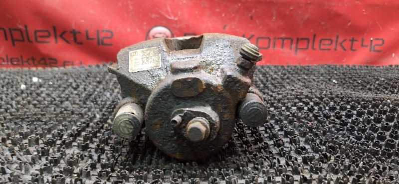 Суппорт тормозной передний правый Octavia 2015 5E5 CWVA