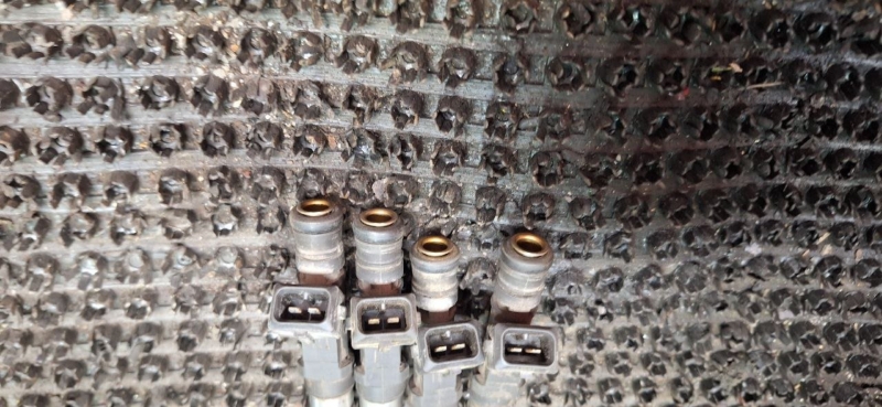 Форсунка топливная 2114 2004 2114 ВАЗ 2111