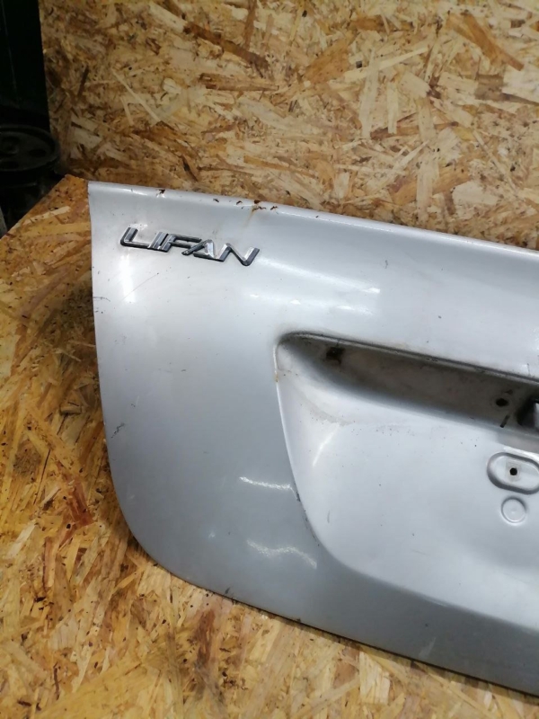 Крышка багажника Solano 2012 620 LF481Q3