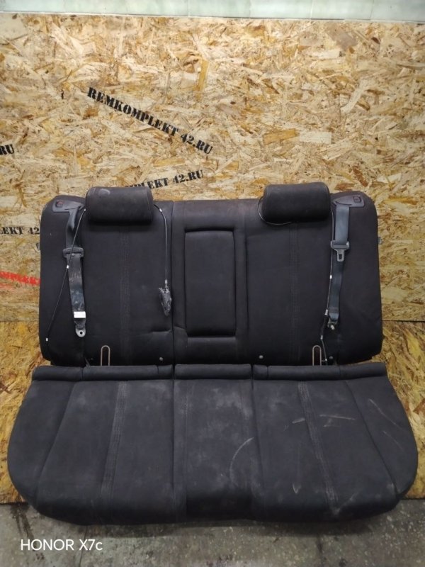 Запчасть сиденье заднее Mazda Cx-7 2009 ER3P L3-VDT EH4457200A02 Б/У Сиденье заднее Mazda Cx-7 2009 ER3P L3-VDT EH4457200A02 Б/У