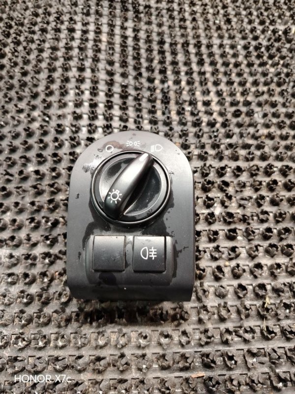 Блок управления светом Renault Duster 2019 HSM F4R 8450100634 Б/У