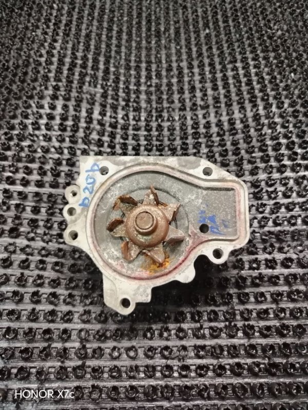 Помпа Honda CR-V 1997 RD1 B20B 19200P75003 Б/У