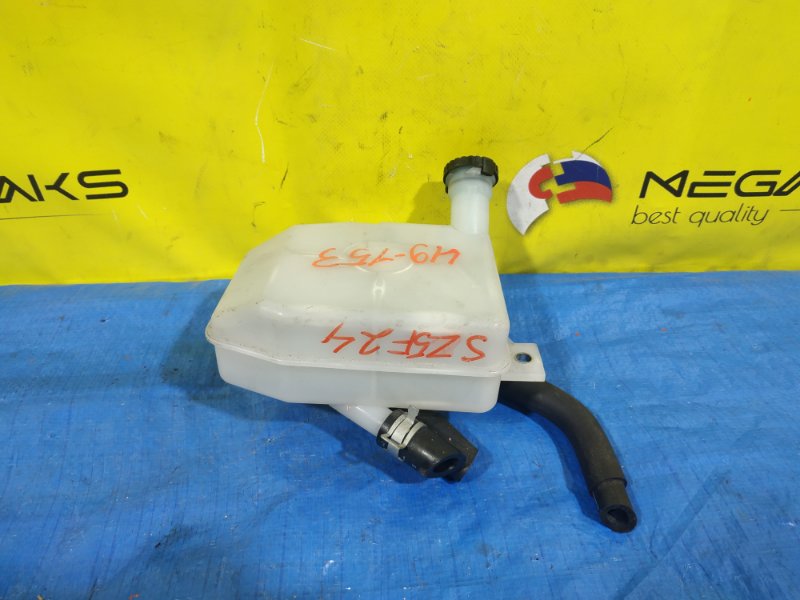 Бачок для тормозной жидкости Nissan Atlas SZ5F24 (б/у)