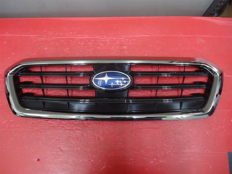 Решетка радиатора Subaru Levorg VM4 2014 (б/у)