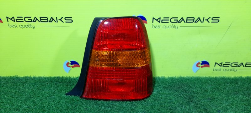 Стоп-сигнал Toyota Progres JCG10 правый 51-4 (б/у)