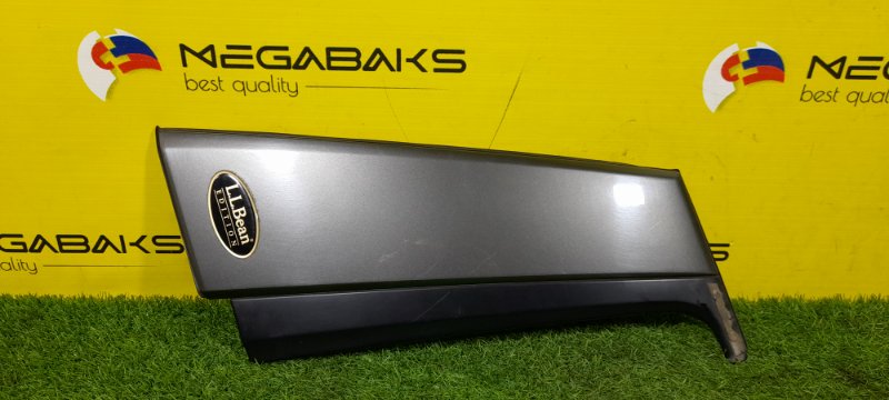 Накладка на стойку кузова Subaru Forester SG5 задняя правая (б/у)