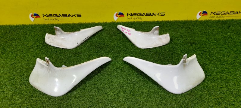 Брызговики комплект Mazda Premacy CP8W (б/у)