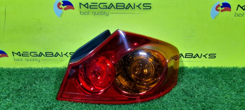 Стоп-сигнал Nissan Skyline V36 2007 правый D040 (б/у)