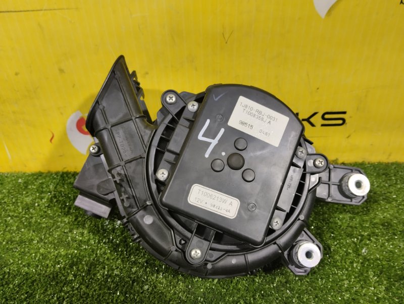 Мотор охлаждения батареи Honda Insight ZE2 (б/у)