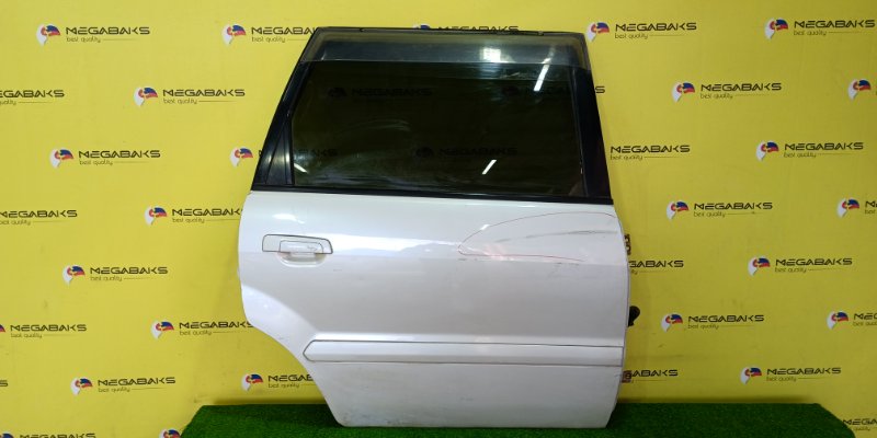 Дверь Mitsubishi Chariot Grandis N94W 1997 задняя правая (б/у)