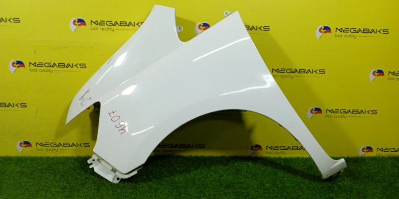 Крыло Nissan Serena C25 2005 переднее левое (б/у)