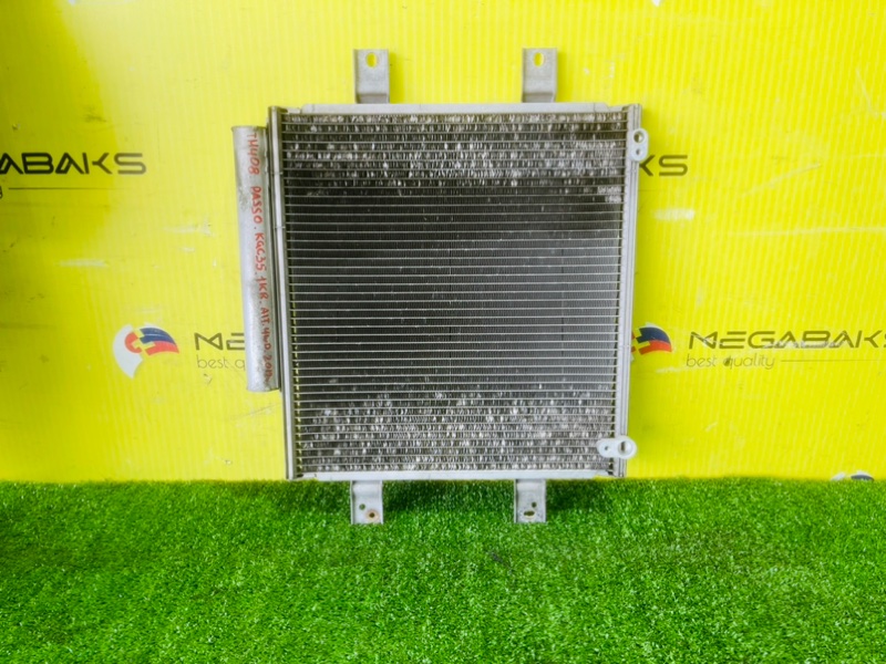 Радиатор кондиционера Toyota Passo KGC35 1KR-FE 2012 (б/у)